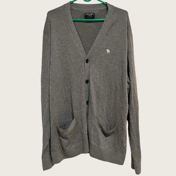 Abercrombie & Fitch Other - Abercrombie & Fitch Cardigan Sweater V Neck Gray Size Men’s XL